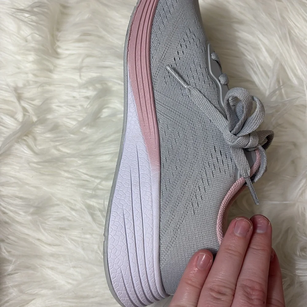 Z By Zella Light Grey Pink White Sneakers Size 5.5